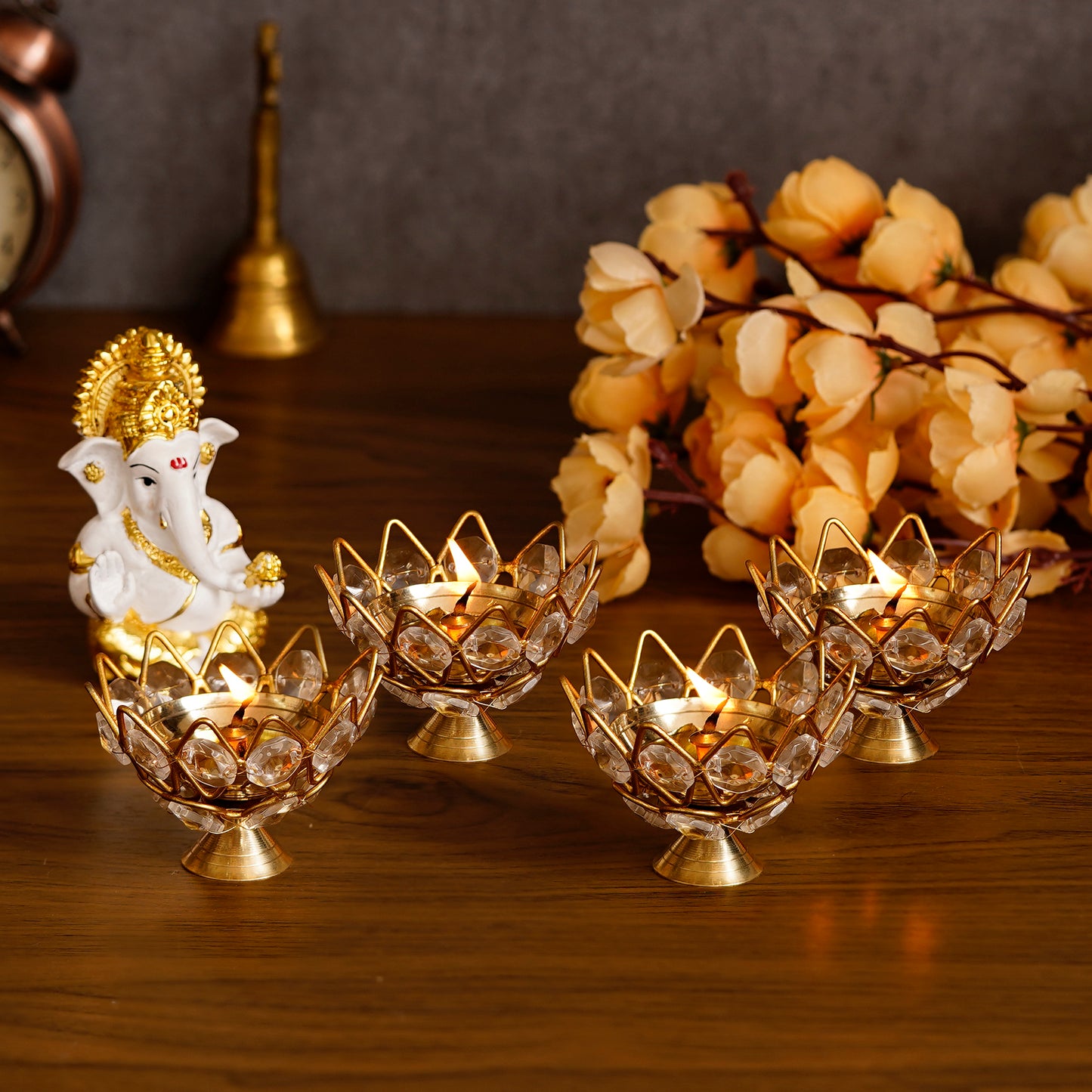 🪔 Divine Radiance Lotus Tealight Set of 4