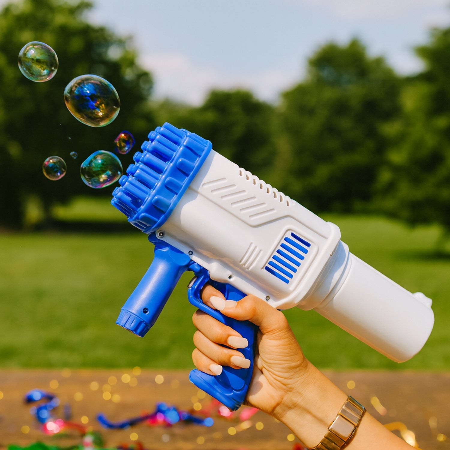 32 Holes Big Rechargeable Powerful Machine Bubble Gun Toys (1 Set) - Trendynest